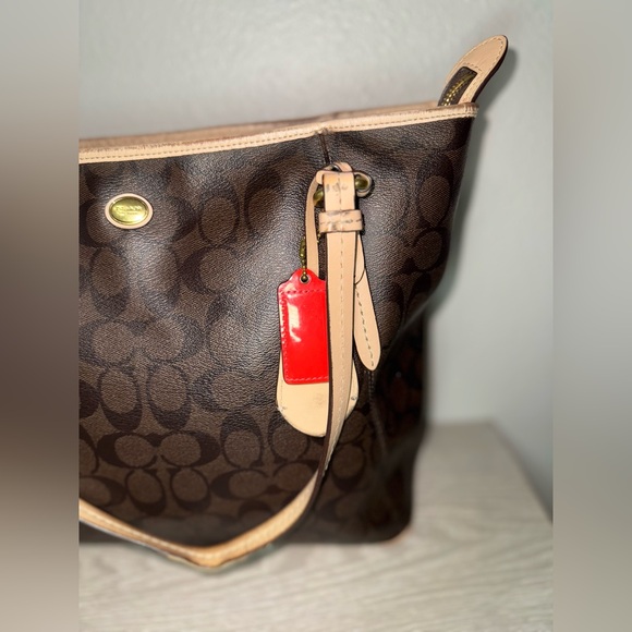 Coach PEYTON SIGNATURE ZIP TOP TOTE B1405-F28365 - Picture 5 of 14